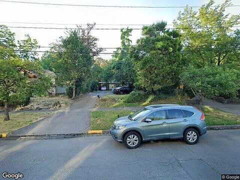 Walnut, EUGENE, OR 97403