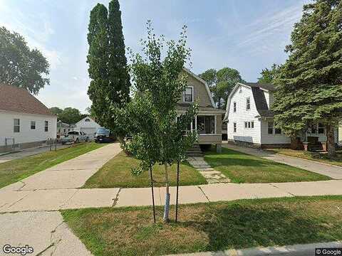 Elm, GREEN BAY, WI 54302