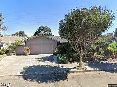 Manhattan, SANTA ROSA, CA 95401