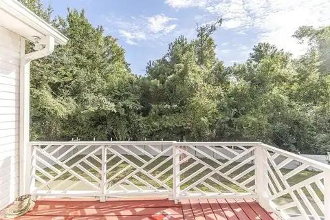 Saint James, MACON, GA 31204