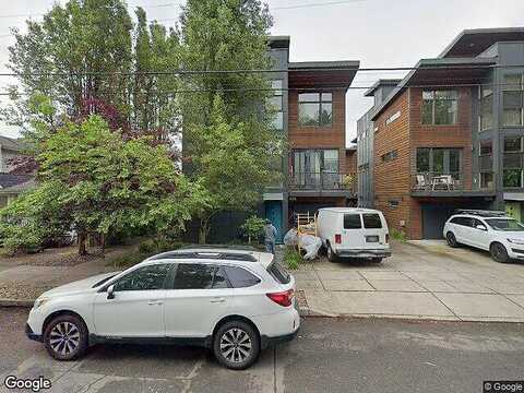 Sacramento, PORTLAND, OR 97212