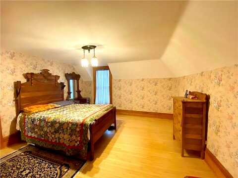 Rural, CHIPPEWA FALLS, WI 54729