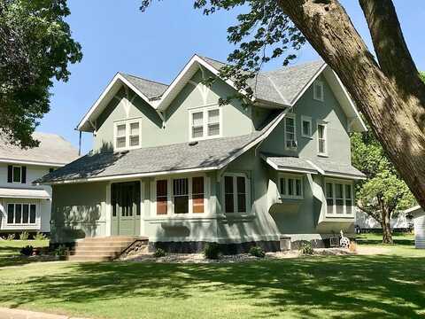 Pine, LUCAN, MN 56255
