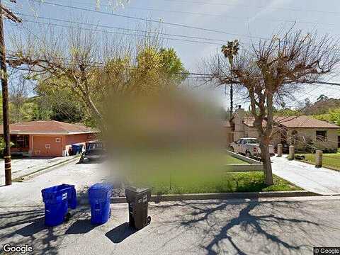 36Th, SAN BERNARDINO, CA 92405
