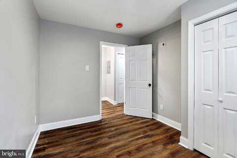 Front, DARBY, PA 19023