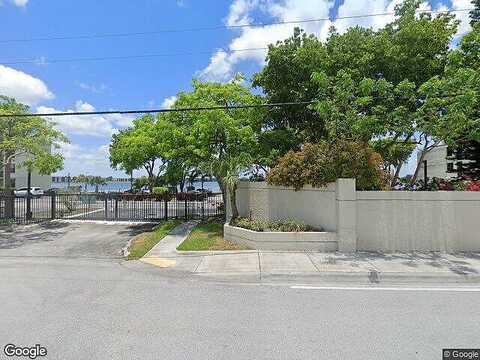 Lake Emerald, OAKLAND PARK, FL 33309