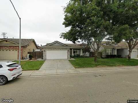 Maria, HILMAR, CA 95324