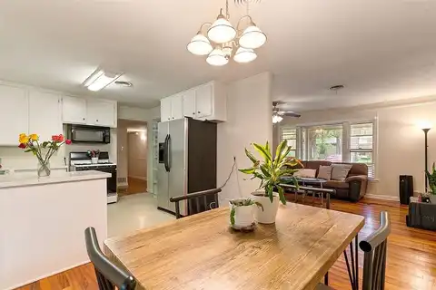Glenda, BEDFORD, TX 76022