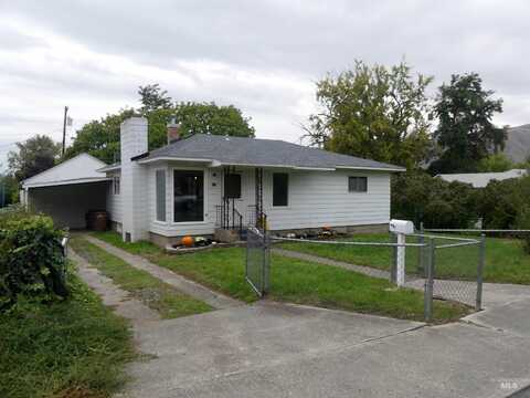 11Th, CLARKSTON, WA 99403