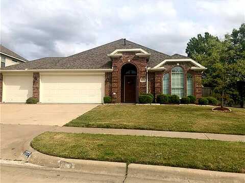 Primavera, ARLINGTON, TX 76002