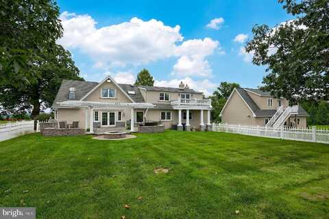 Walnut, HONEY BROOK, PA 19344