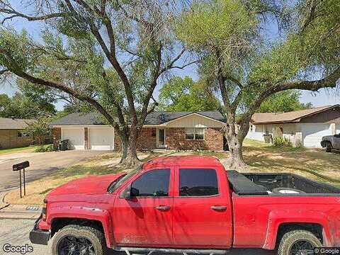 Kelli, BRYAN, TX 77802