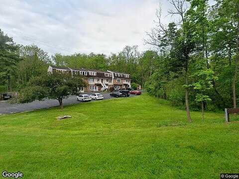 Hunting Creek, CANONSBURG, PA 15317
