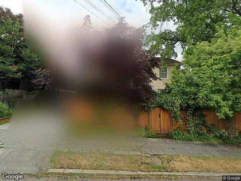 Crescent, SEATTLE, WA 98112