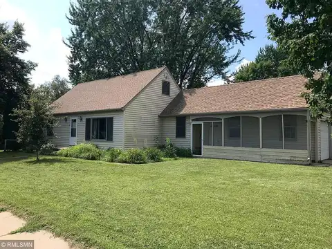 Pine, HASTINGS, MN 55033