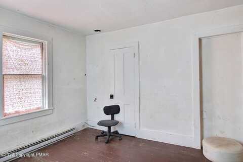 Glenwood, EFFORT, PA 18330
