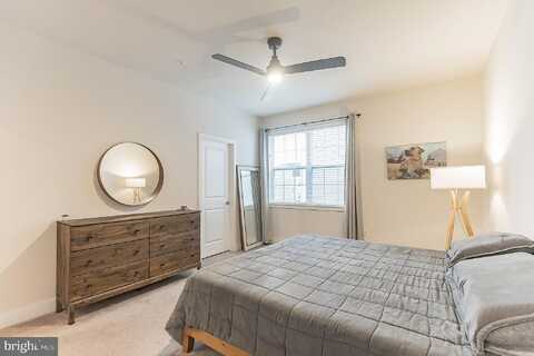 Easton, BENSALEM, PA 19020