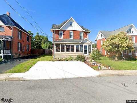 Chestnut, MILL HALL, PA 17751