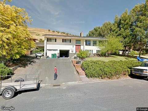 Kimberly, KLAMATH FALLS, OR 97603