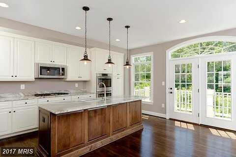 Yorktown, FAIRFAX, VA 22030