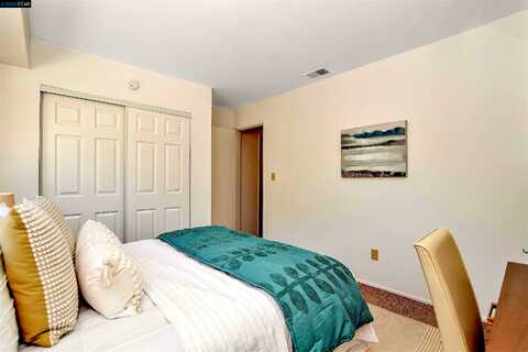 Sunleaf, SAN PABLO, CA 94806