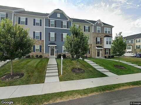 Spruce, GIBSONIA, PA 15044