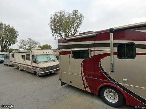 Nisson, TUSTIN, CA 92780