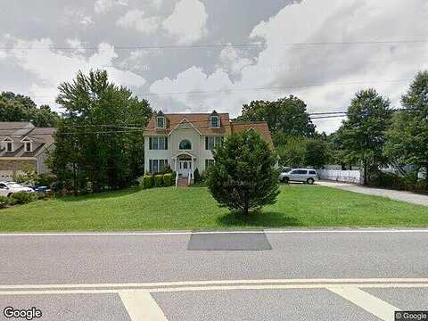 Hooes, LORTON, VA 22079