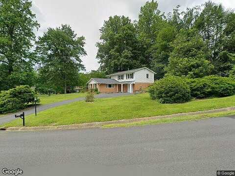 Crestview, FAIRFAX, VA 22031