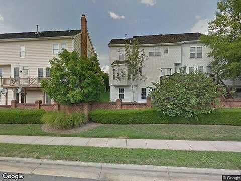 Silverberry, VIENNA, VA 22182