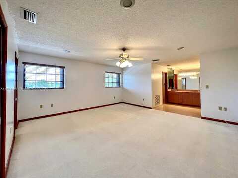 169Th, MIAMI LAKES, FL 33016