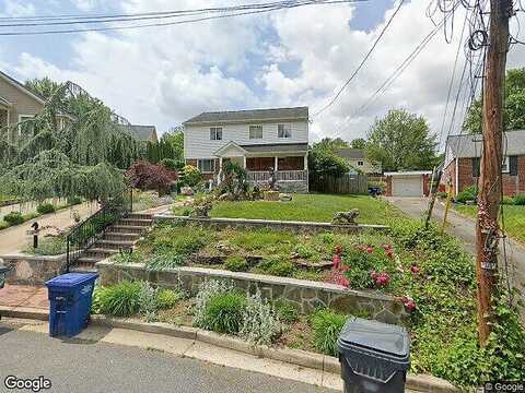 Janet, FALLS CHURCH, VA 22046