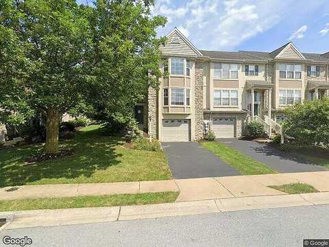Royal View, LANCASTER, PA 17601