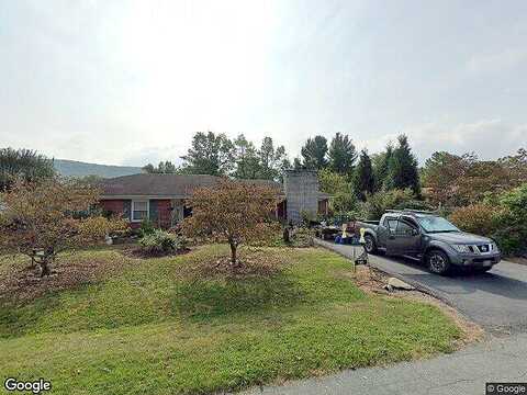 Georganna, LYNDHURST, VA 22952
