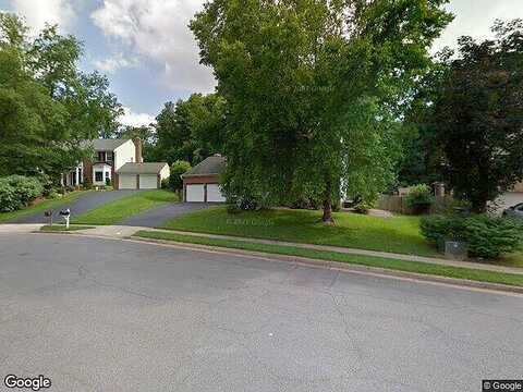 Hunting Ridge, MC LEAN, VA 22101