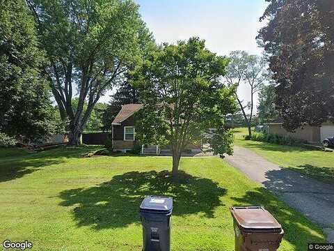 Court, ONALASKA, WI 54650