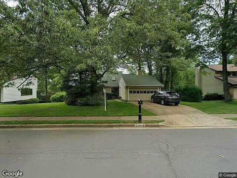 Jennifer, FAIRFAX, VA 22032
