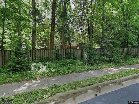 Ridge, FAIRFAX, VA 22032