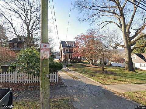 Hulton, OAKMONT, PA 15139