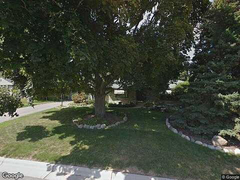 Yvonne, MINNEAPOLIS, MN 55436