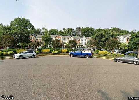 Sutler Hill, FAIRFAX, VA 22033