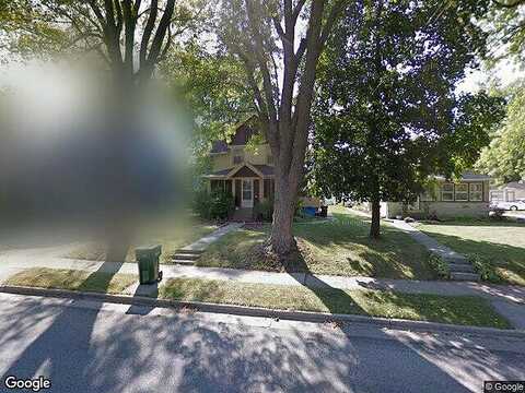 Grand, HARTFORD, WI 53027
