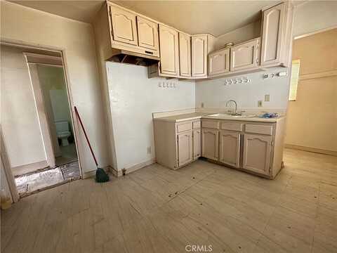 St Andrews, LOS ANGELES, CA 90062