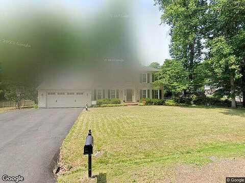 Valewood, OAKTON, VA 22124