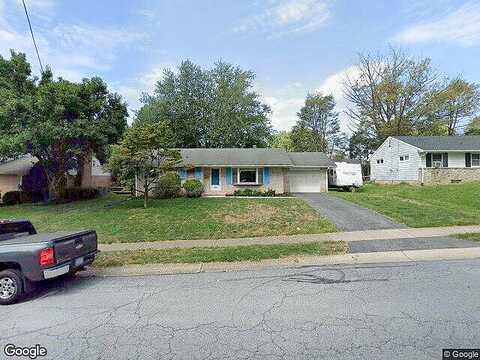 Charlotte, MILLERSVILLE, PA 17551