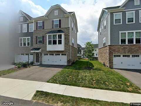 Olivia, PITTSBURGH, PA 15237