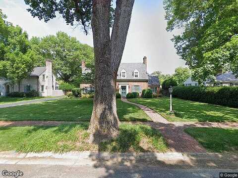 Queen Charlotte, RICHMOND, VA 23221