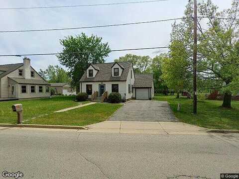 State, NORTH PRAIRIE, WI 53153