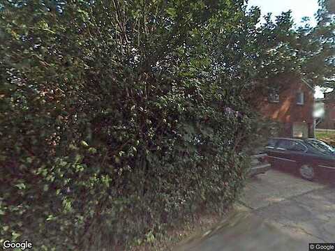 Greentree, PITTSBURGH, PA 15220
