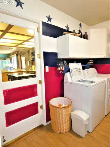 2Nd, ROCKAWAY BEACH, OR 97136